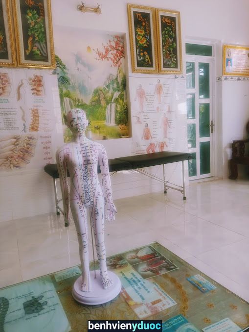 Bá cháu 9 Tiền Xoa Bóp Bấm Huyệt: cột sống lưng,Cổ Vai gây. Đất Đỏ Bà Rịa - Vũng Tàu
