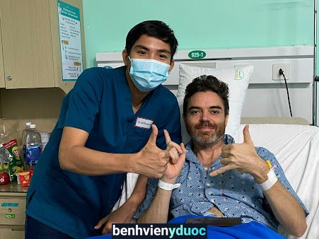 BÁC SĨ DŨNG CƠ XƯƠNG KHỚP CỘT SỐNG clinic Điện Bàn Quảng Nam