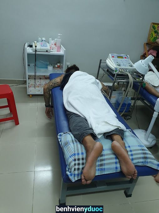 Bác sĩ Trường Lưu - Trị liệu thần kinh cột sống [BÌNH DƯƠNG] Thủ Dầu Một Bình Dương