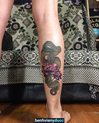 Black Stone Tattoo And Piercing