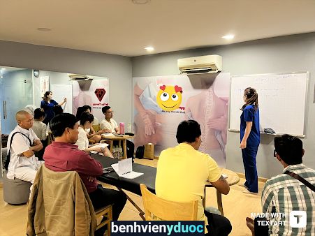 Học xoa bóp bấm huyệt - Vật lý trị liệu Tân Phú Hồ Chí Minh