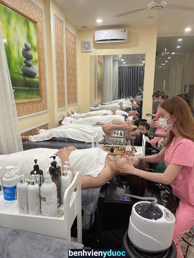 HOME SPA BEAUTY CLINIC