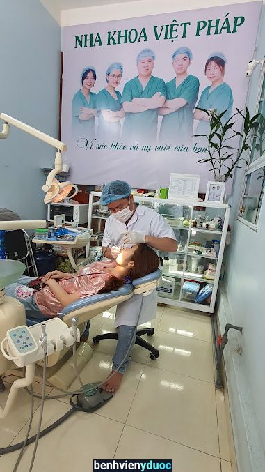 NHA KHOA BÁC SĨ QUYẾT