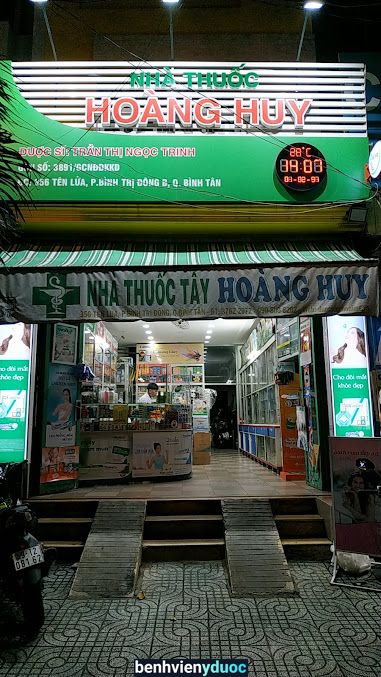 Nhà thuốc tây Hoàng Huy
