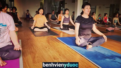 Padma Yoga by Anna Nguyễn Tân Bình Hồ Chí Minh