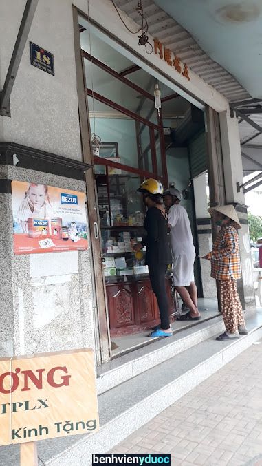 Quầy thuốc tây Ngọc Thúy Châu Phú An Giang