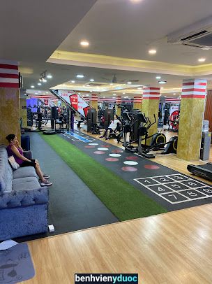 REDFIT FITNESS & YOGA TÂY THẠNH