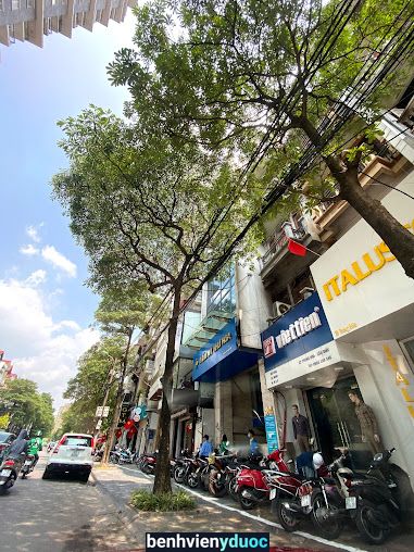 Thẩm Mỹ Như Hoa