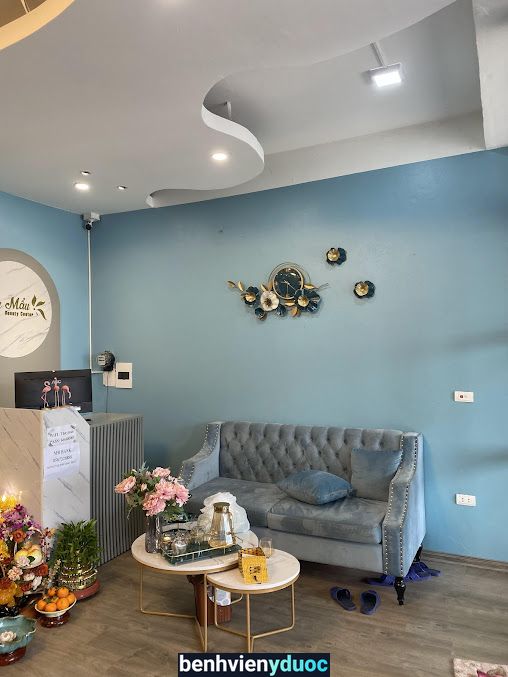 Thẩm Mỹ Thúy Mẩu