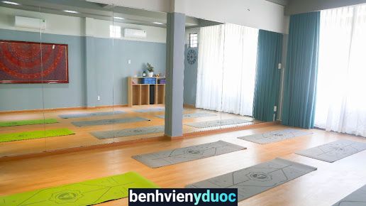 Trung tâm yoga Mint Yoga & Coffee Quận Tân Phú