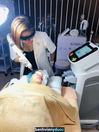Vy Spa Quận 7 - Chuyên điều trị mụn nám tàn nhang uy tín TPHCM 7 Hồ Chí Minh