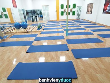Yoga bien hoaNewlife yoga & Health Care Bienhoa Biên Hòa Đồng Nai